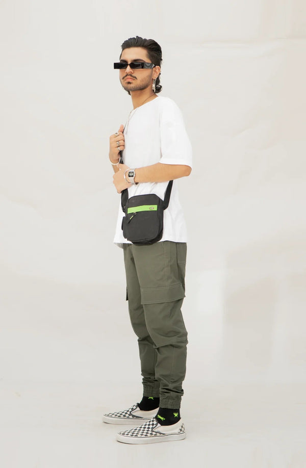 Slim Fit Cargo trousers-Olive green